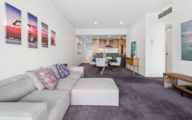 2-bed, 500m From The Beach With Pool, Gym & Sauna - photo 4