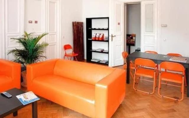 Hostel - photo 5