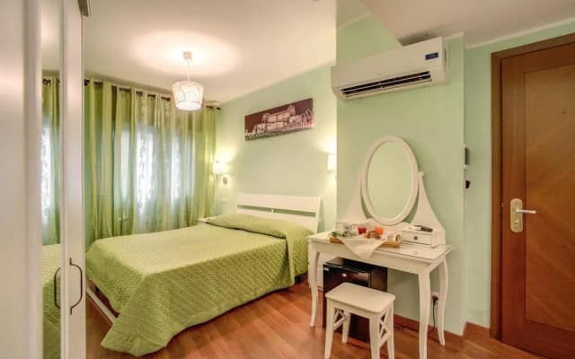 Giotto Hotel - photo 4