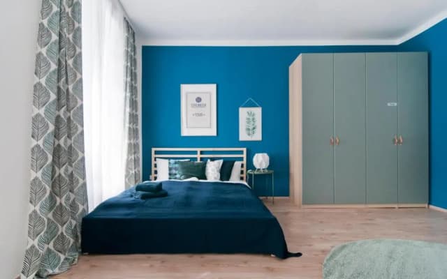 Stylish Self-Check-In Apartment With 2 Bedrooms - photo 3