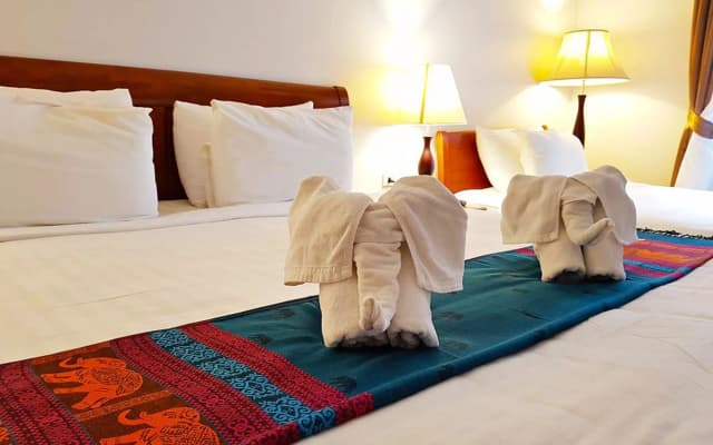 Dinso Mon Hotel - photo 4