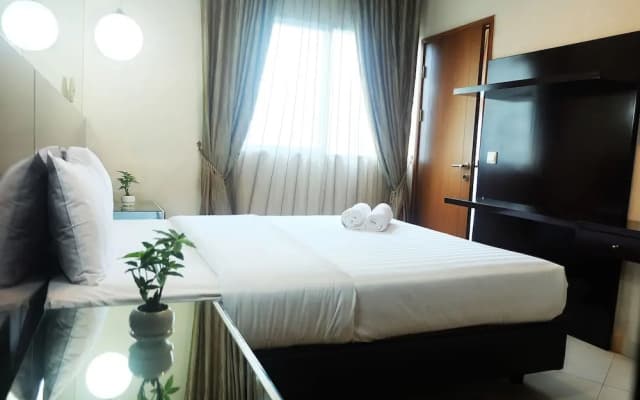 2 BR Central Location Sahid Sudirman Residence By Travelio - photo 5
