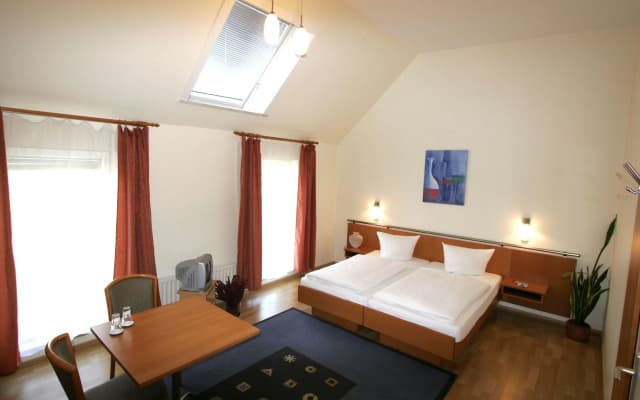 Hotel Pension Arta - photo 5