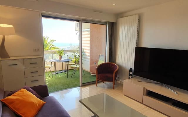 Classy Apartment in Nice with pool and private parking place - photo 4