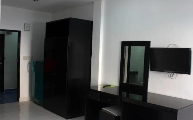 Max Guesthouse - photo 4