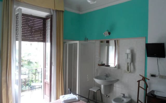 Hotel De Albertis - photo 2