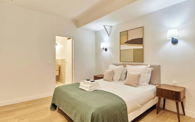 Elegant Apartment With Buttes-chaumont Park - photo 2