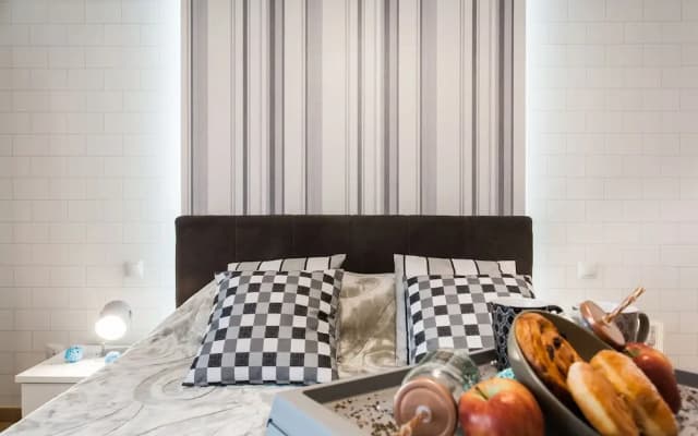 High Class Huge Central Apartment - photo 2