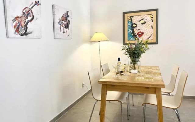 Cozy 2BR Appartment near the Port of Nice - photo 5