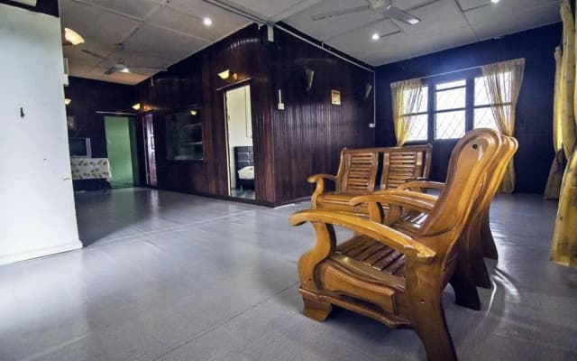Sakura Tupong Guest House - photo 4