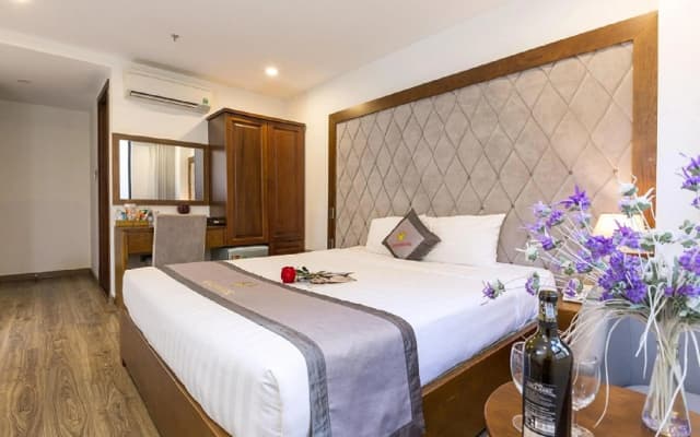 Royal Charm Hotel - photo 5