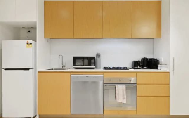 HomeHotel-Luxurious next to Shopping - photo 3