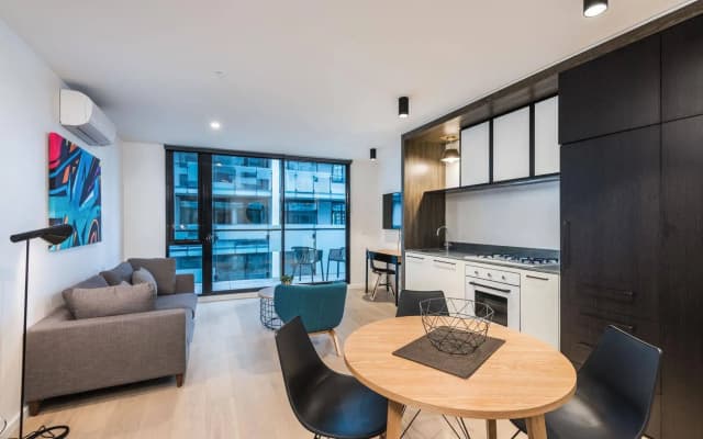 Playhouse Apartments - photo 4