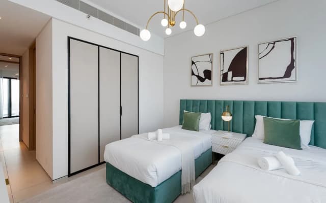 Luxe Address JBR 3BR Maid w Beach Access - photo 5