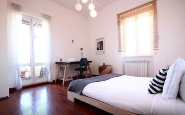 Sunny Flat With Terrace in Pigneto, Serviced by Hostmaker - photo 5