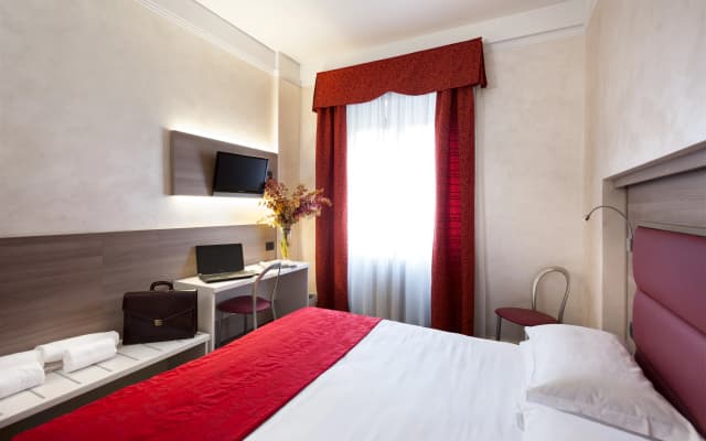 Hotel Gamma - photo 4
