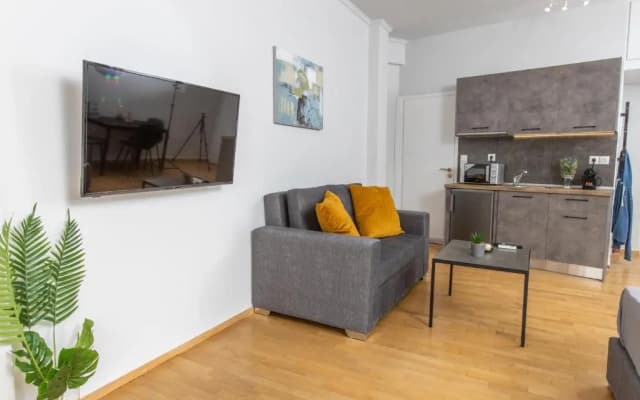 Raise comfy studios in the heart of Athens - photo 4