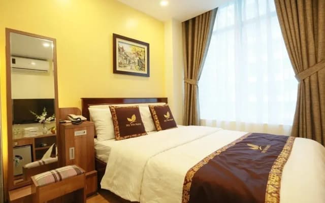 My Iris Hotel - photo 4