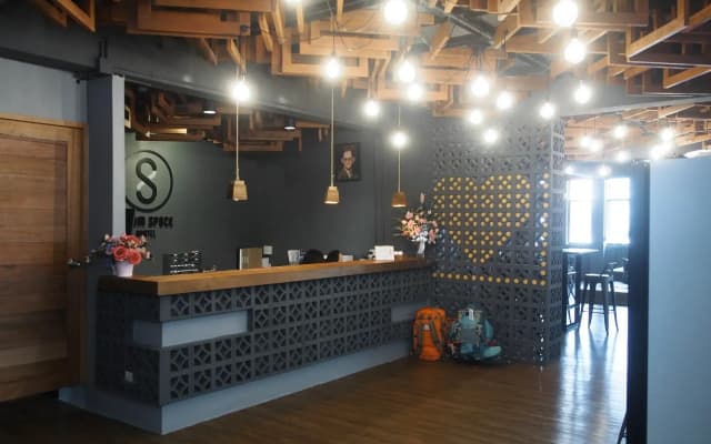 Silom Space Hostel - photo 2