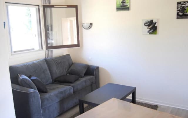 Apartment With one Bedroom in Nice, With Shared Pool, Enclosed Garden and Wifi - photo 3