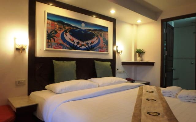 Paradise Inn - photo 2