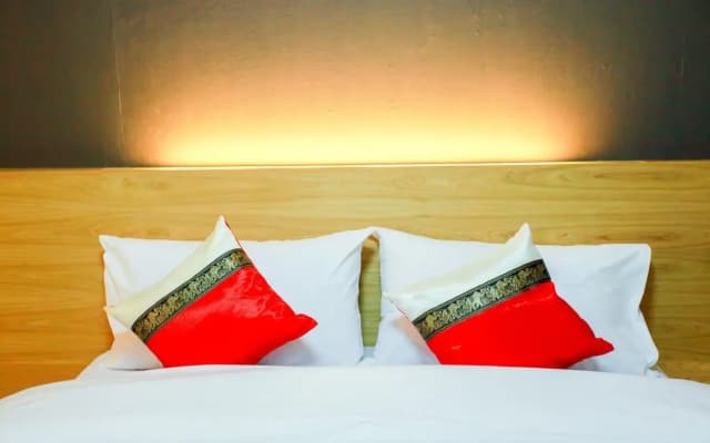 Jongjian Hotel - photo 2