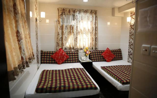 Holland Guest House - photo 4