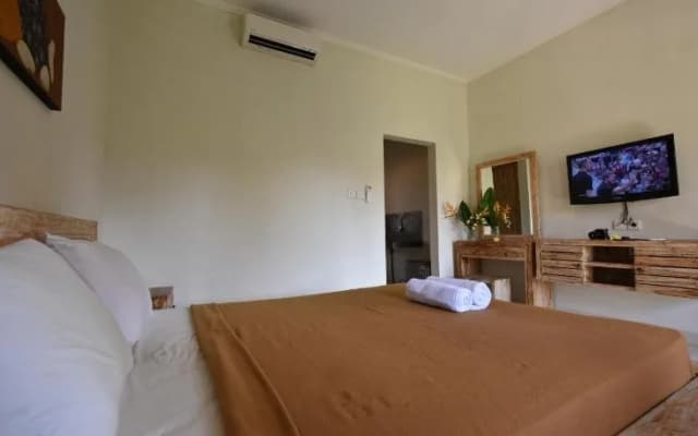 Palm 57 Guest House - photo 3