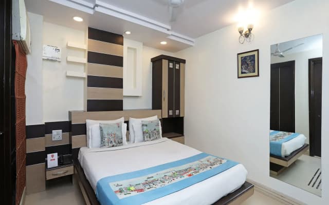 OYO 463 Hotel Metro View Inn - photo 4