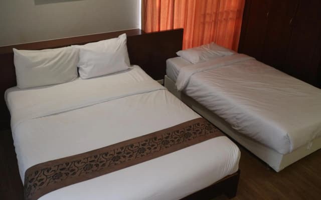 Floral Shire Resort - photo 5