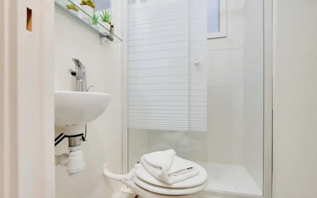 Magnificent Apartment - 1br/4p - Sacre-coeur - photo 5