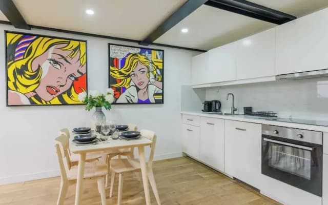 Parisian Duplex Cocoon in Saint-germain-des-pres - photo 2