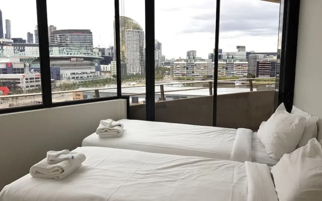 Docklands 1201p 2bed 1bath Water View - photo 5