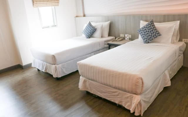 The Mini R Ratchada Hotel - photo 4