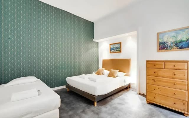 Chic Apartment - 2br/5p - Boulevard Saint-germain - photo 3