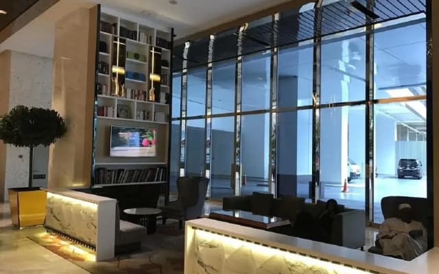 Two Bedrooms Platinum Residence - photo 2