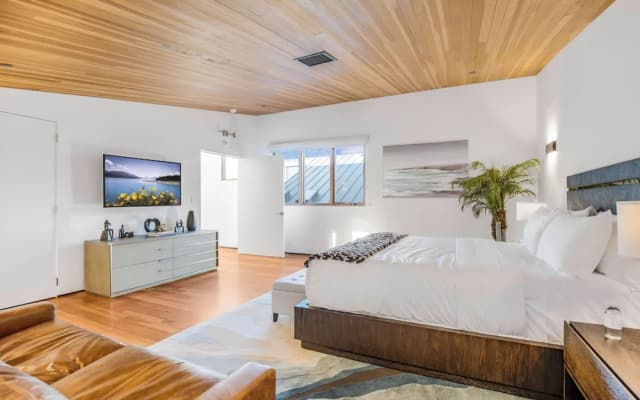 Cedar Loft Villa - photo 5