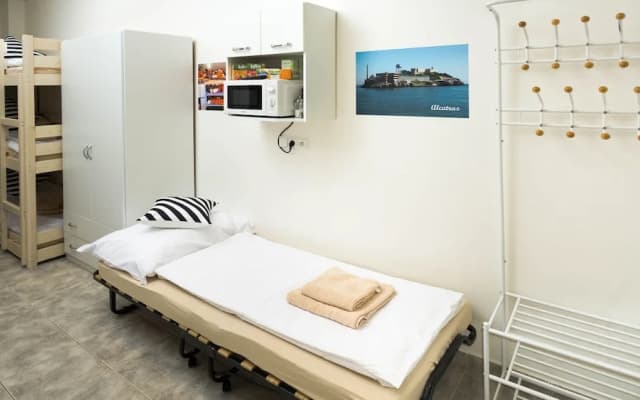 Prison Apartment - Locked up in Prague - photo 5