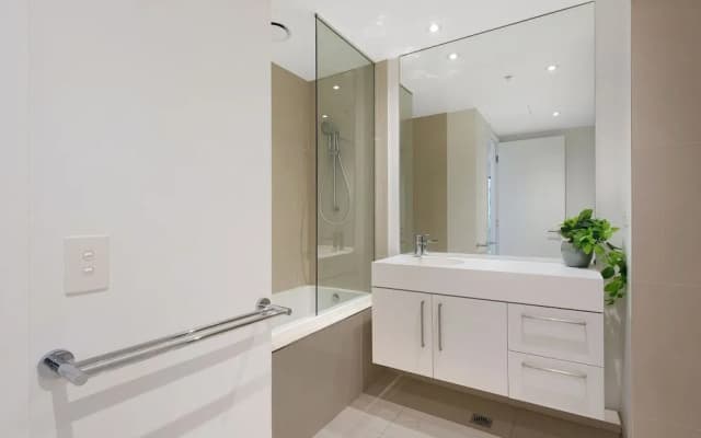 Sanctuary Apartments - Prima Pearl - photo 2