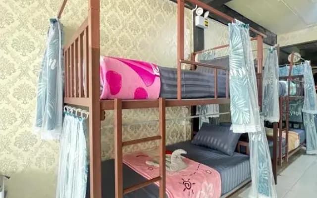 BT Hostel - photo 3