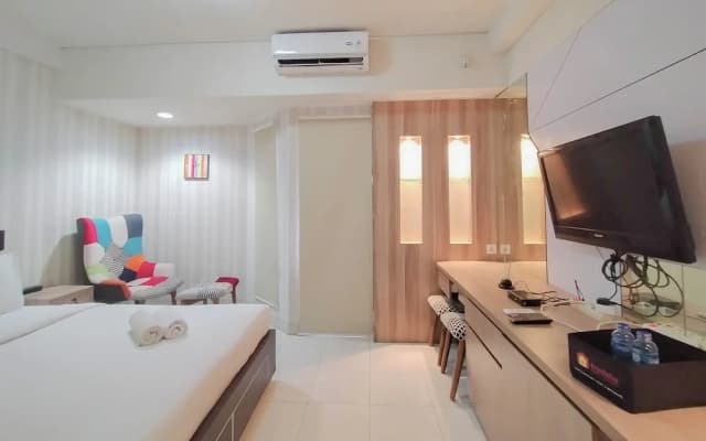 Best Deal And Comfy Tamansari Sudirman Studio Apartment - photo 3