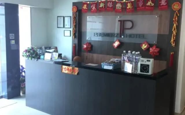 Premierz Hotel - photo 4