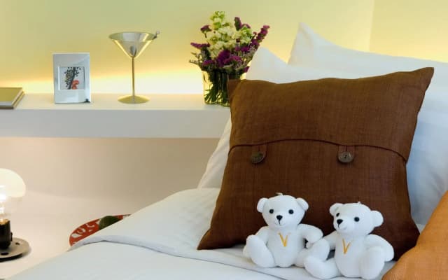 V Causeway Bay Hotel  Serviced Apartments - photo 5