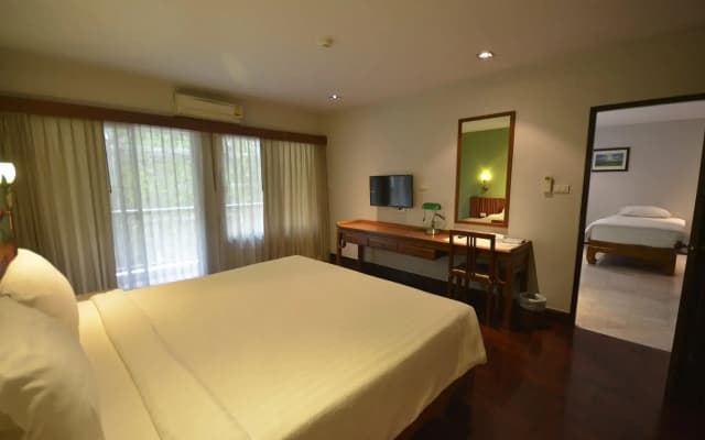 Sakorn Residence and Hotel - photo 4