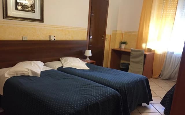 Hotel La Pace - photo 3