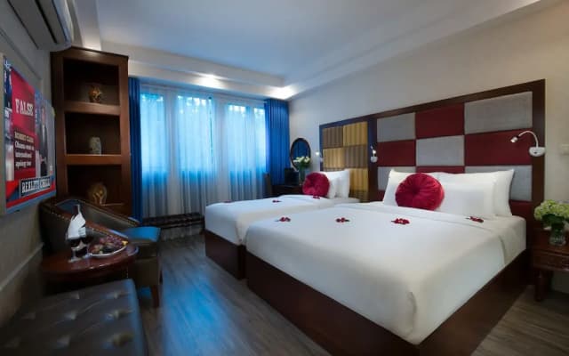 Olympus Old Quarter Hotel - photo 3