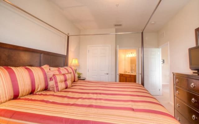 Oasis Getaway - photo 5
