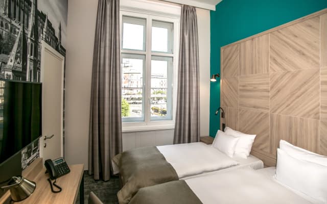 T62 Hotel - photo 4