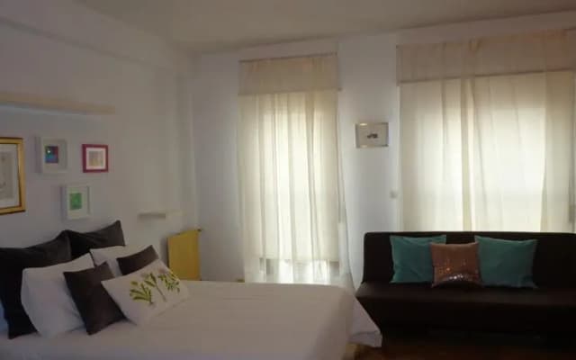 Centro Madrid Tours Ii - photo 2