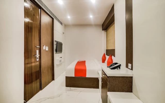 Collection O 30363 Jannat Residency - photo 2